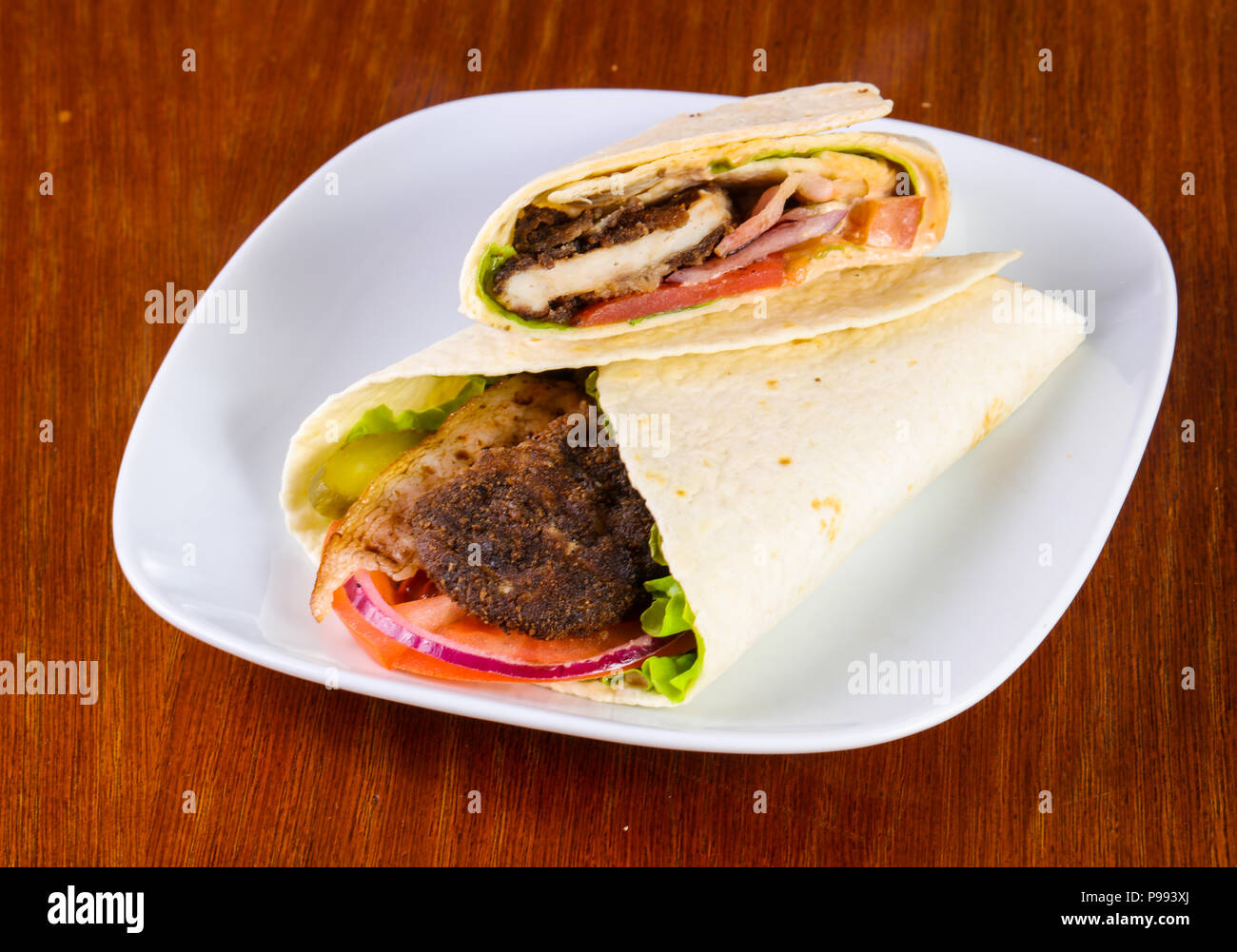 Pita with beef and vegetables Stock Photo - Alamy
