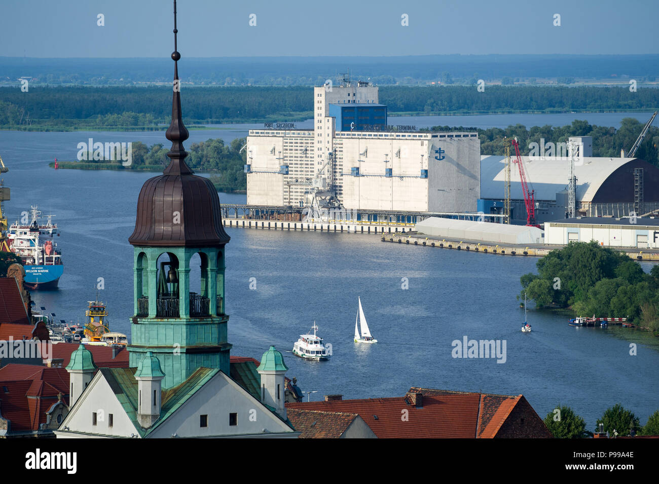 Elewator ewa hi-res stock photography and images - Alamy