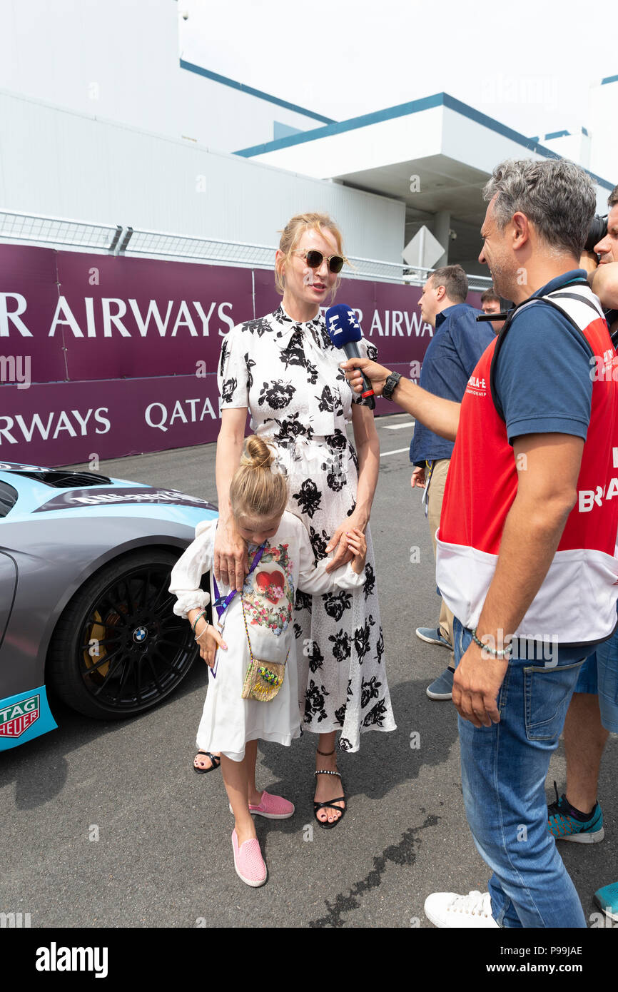 Uma Thurman leaves Cannes with baby daughter Luna