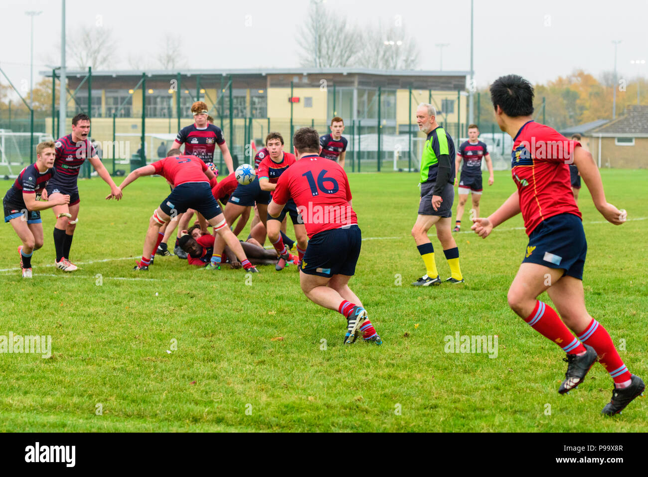 Students playing inter-university rugby on the playing fields at Kent University, Canterbury, Kent, England,UK. Stock Photo