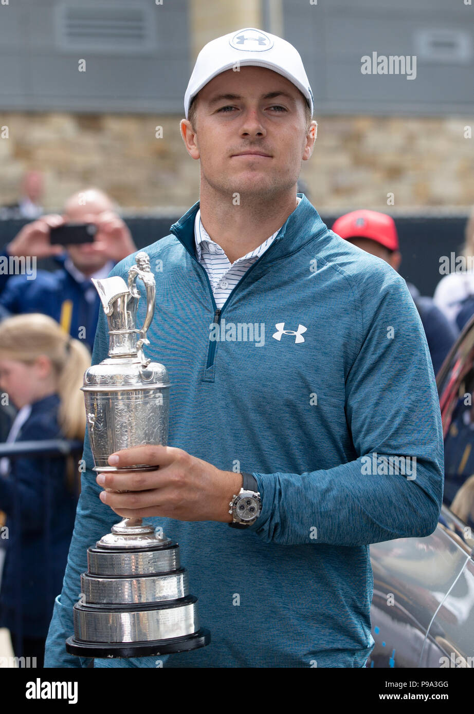 jordan-spieth-with-the-claret-jug-on-the-first-tee-during-preview-day