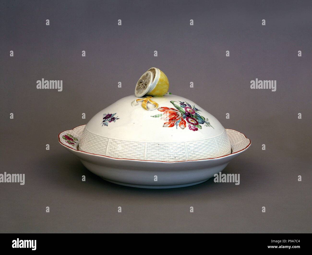 Museum of the Imperial Porcelain Factory in St. Petersburg Museum of the Imperial Porcelain Factory in St. Petersburg