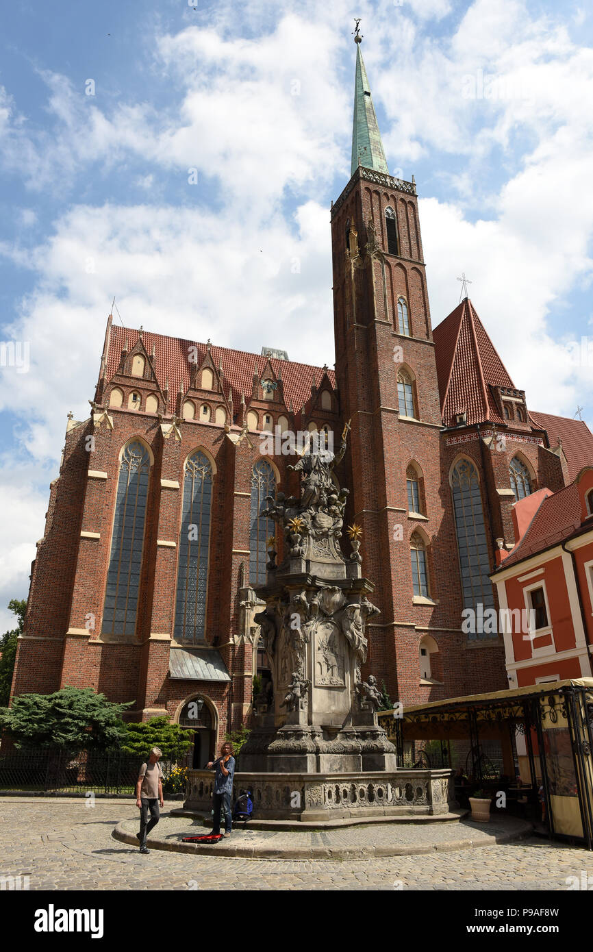 Church of the Holy Cross on Cathedral Island Wroclaw, Silesia, Poland, Europe 2018 Stock Photo