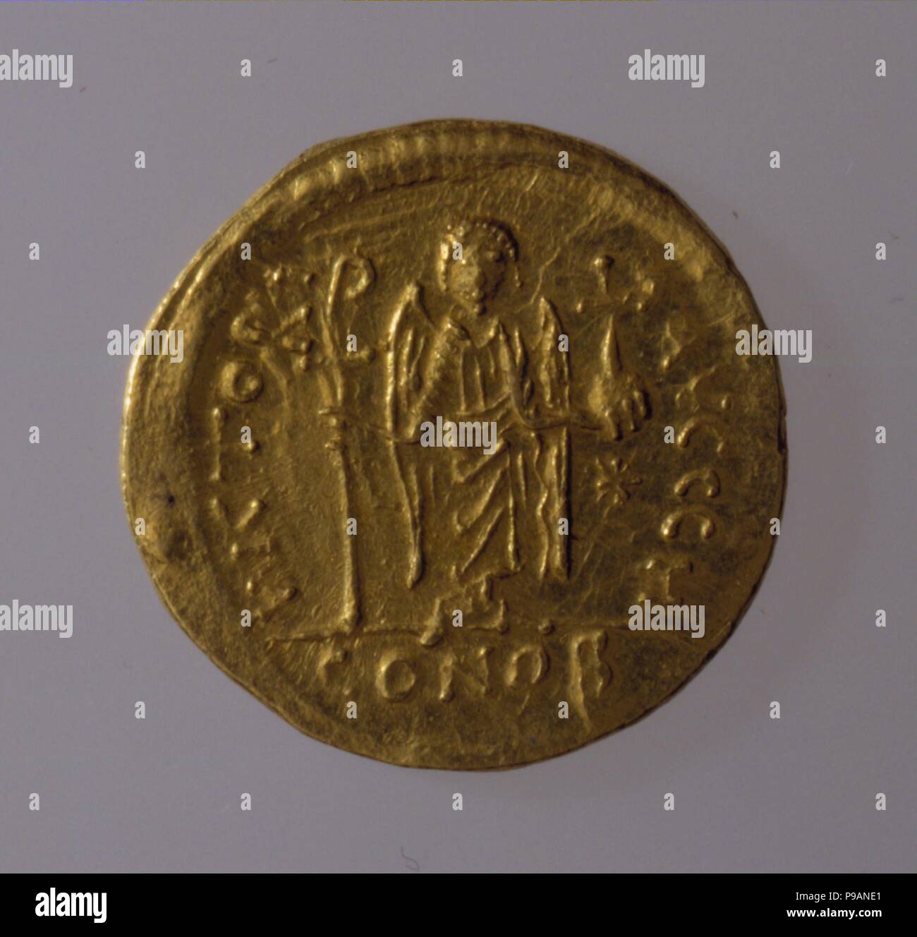 Solidus of Justinian I. Museum: Benaki Museum, Athens. Stock Photo