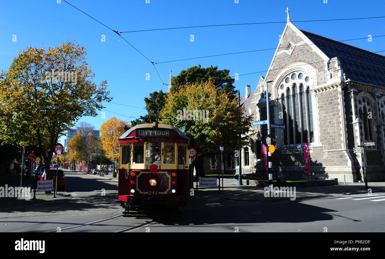 Christchurch, Neuseeland. 20th Apr, 2018. Historic tram in the center of New Christendom Christchurch, recorded in April 2018 | usage worldwide Credit: dpa/Alamy Live News Stock Photo