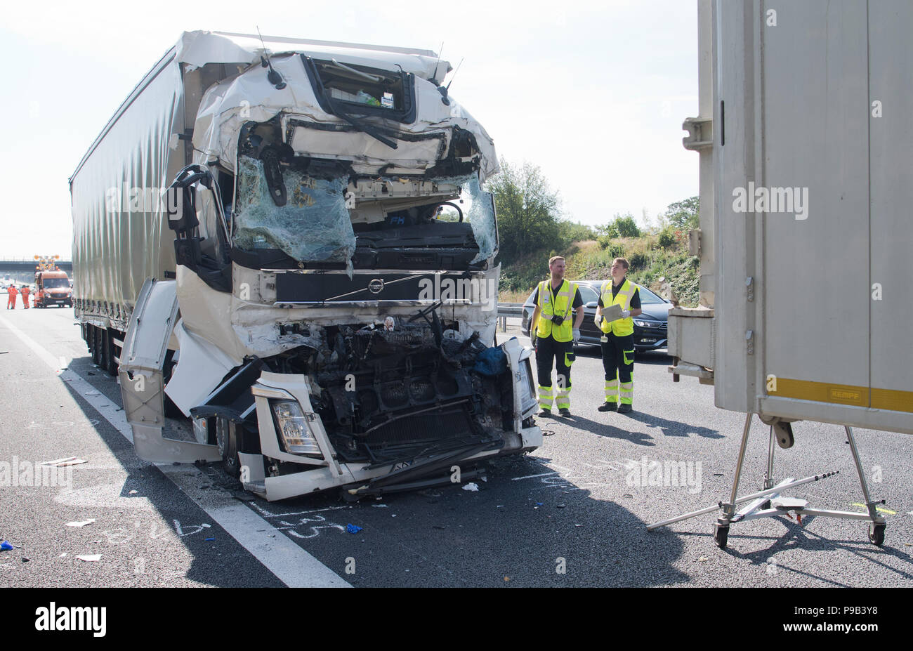Hanover, Germany. 17th July, 2018. Lorries standing on the A2 Autobahn  before the Langenhagen junction, direction Dortmund, after an accident.  Credit: Julian Stratenschulte/dpa/Alamy Live News Stock Photo - Alamy