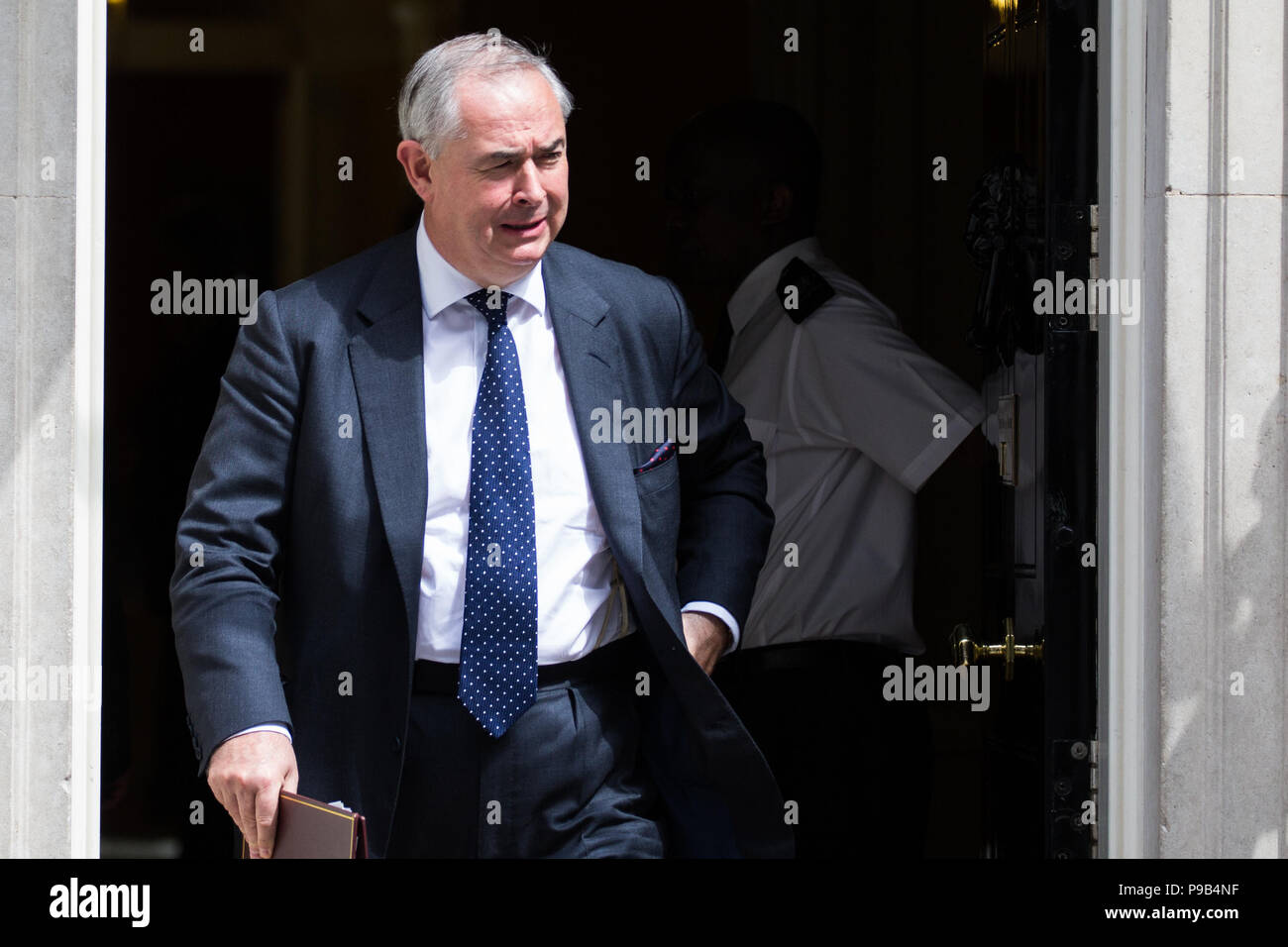 London, UK. 17th July, 2018. Geoffrey Cox QC MP, Attorney General,   leaves 10 Downing Street following the final Cabinet meeting before the summer recess. Credit: Mark Kerrison/Alamy Live News Stock Photo
