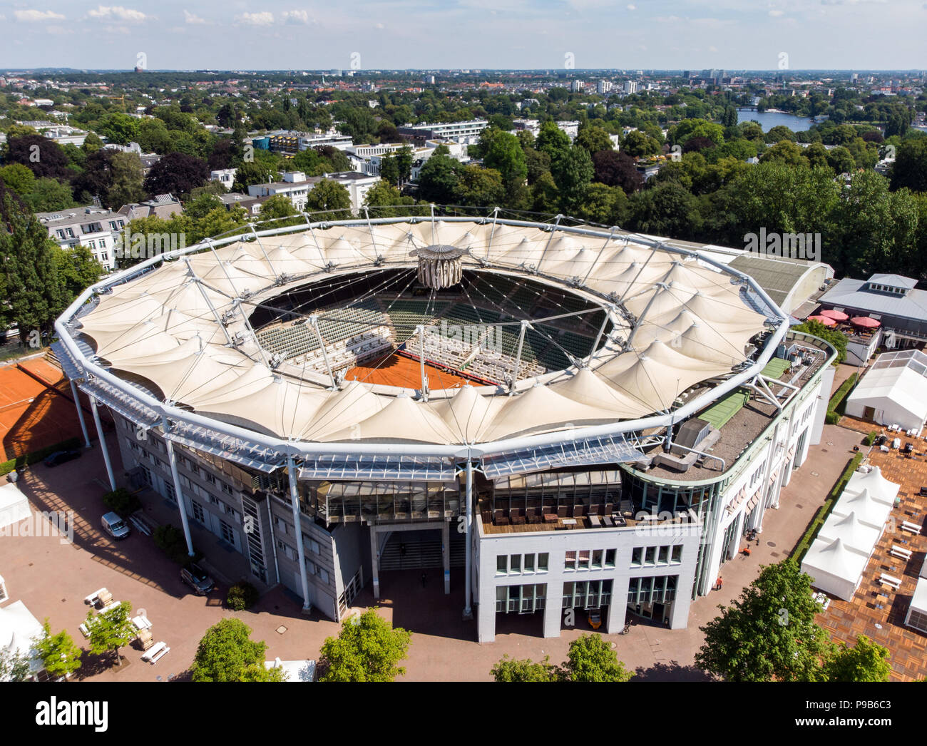 Hamburg, Germany. 17th July, 2018. The Rothenbaum tennis stadium with the  Center Court at the district of Rothenbaum (taken with drone). The  organisors of the men's tennis tournament have hopes for a