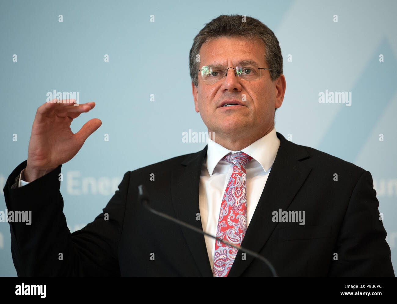 Berlin, Germany. 17th July, 2018. Maros Sefcovic, European Commissioner for the Energy Union, delivers a speech during a joint press conference with Altmaier, German Minister for Economic Affairs and Energy. Credit: Soeren Stache/dpa/Alamy Live News Stock Photo