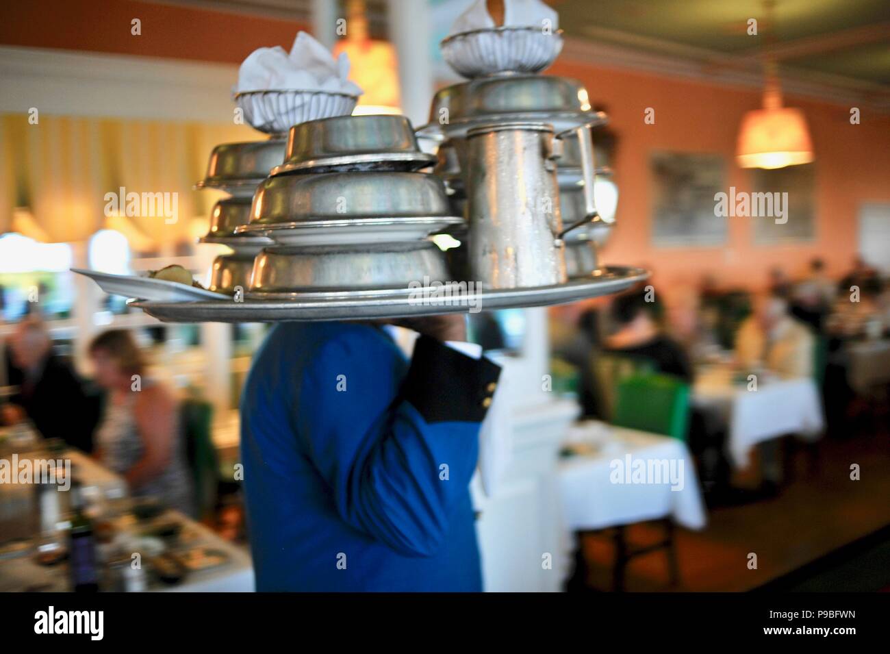 Hot plate covers hires stock photography and images Alamy