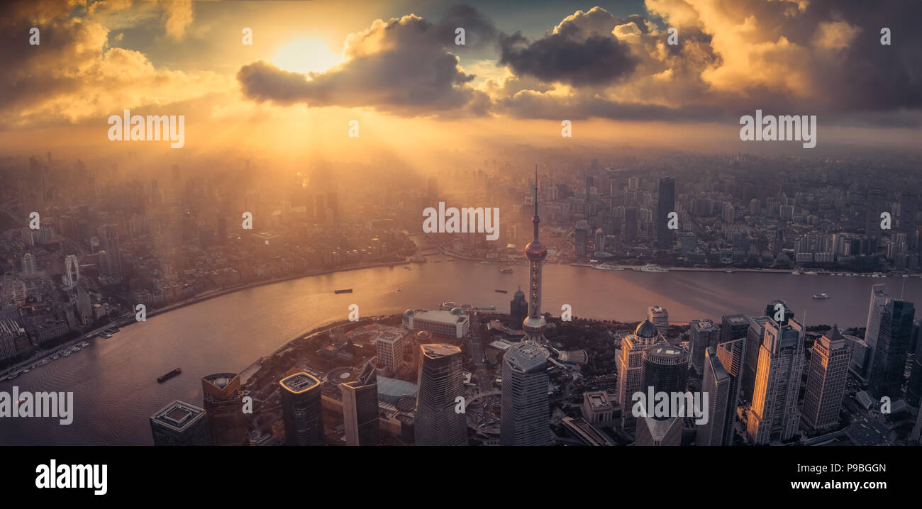 Shanghai skyline construction hi-res stock photography and images - Alamy
