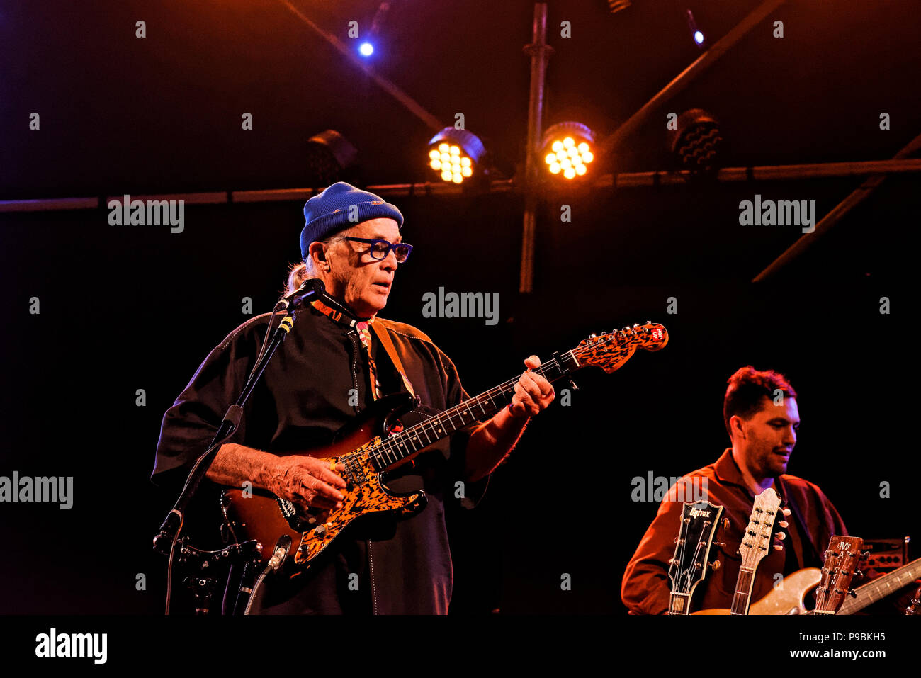 Ry Cooder Stock Photos & Ry Cooder Stock Images - Alamy