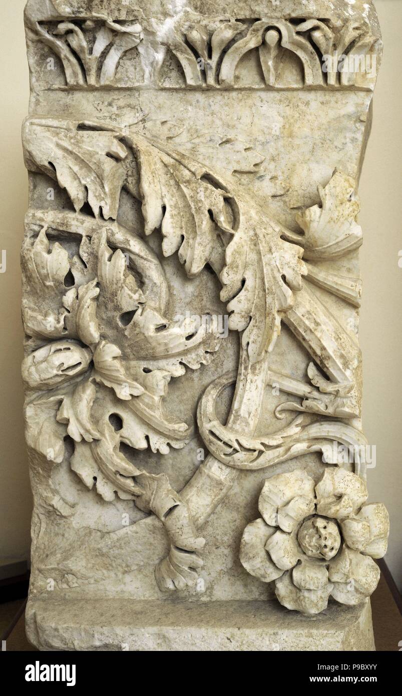 Fragments of frieze. Piece from the Provincial Forum of Tarraco. Marble of Luni-Carrara. Decorated with garlands, ribbons and an patera umbilicata. 1st century ADNational Archaeological Museum. Tarragona. Catalonia, Spain. Stock Photo
