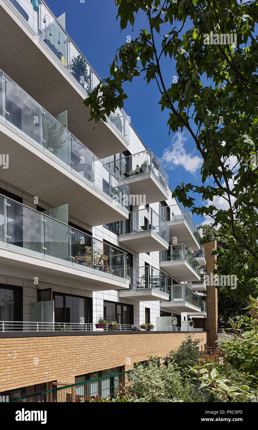 Canonbury Cross Apartments in Islington Stock Photo Alamy
