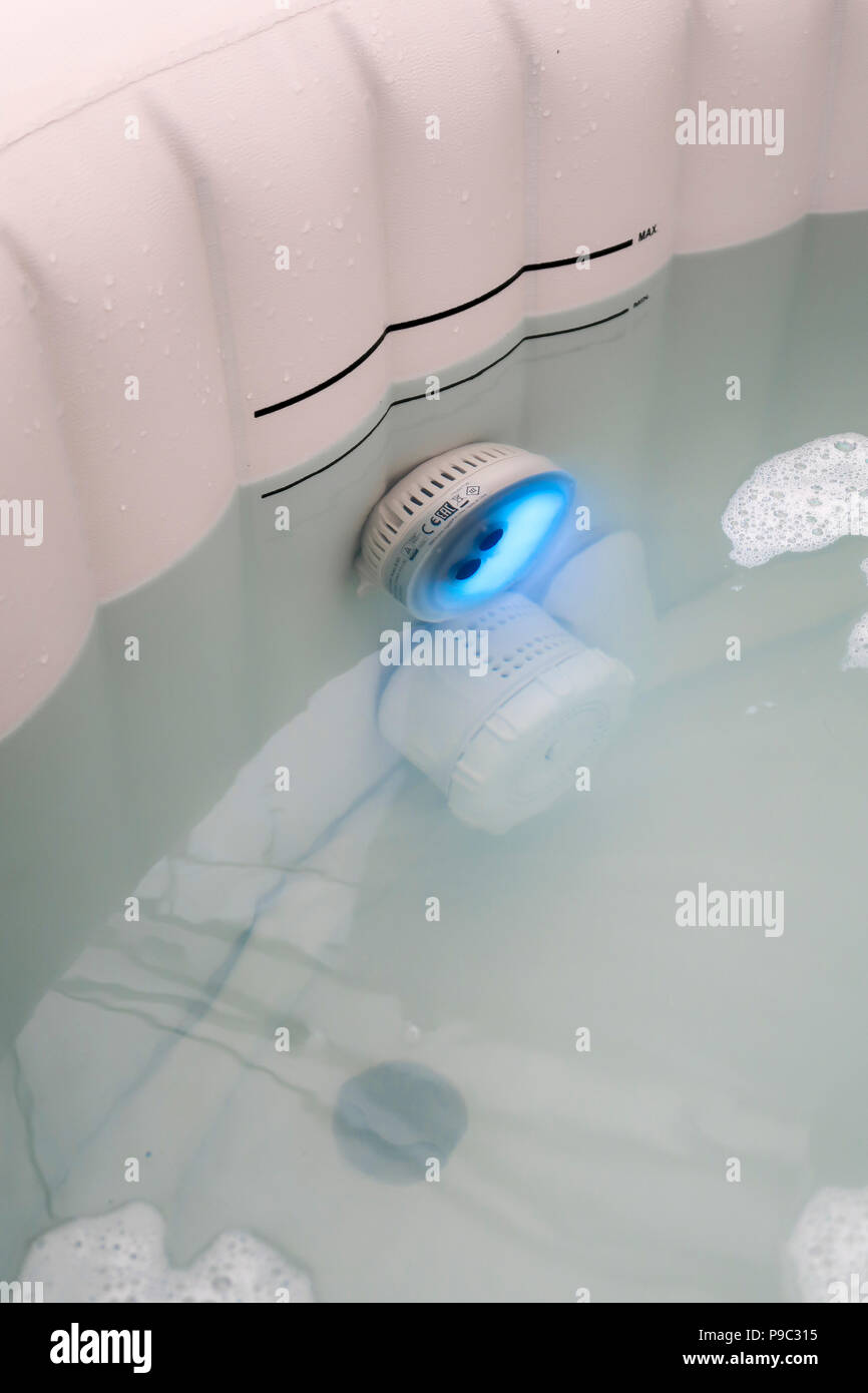 In hot tub hires stock photography and images Alamy