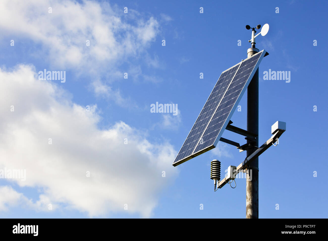 Solar powered weather and air pollution monitoring station, England UK Stock Photo