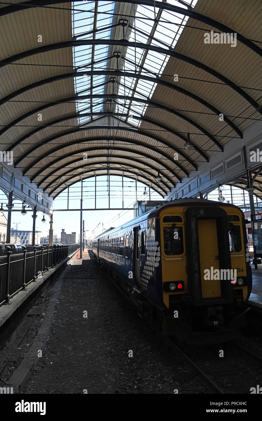 Newcastle Central Railway Station, Newcastle upon Tyne, England UK
