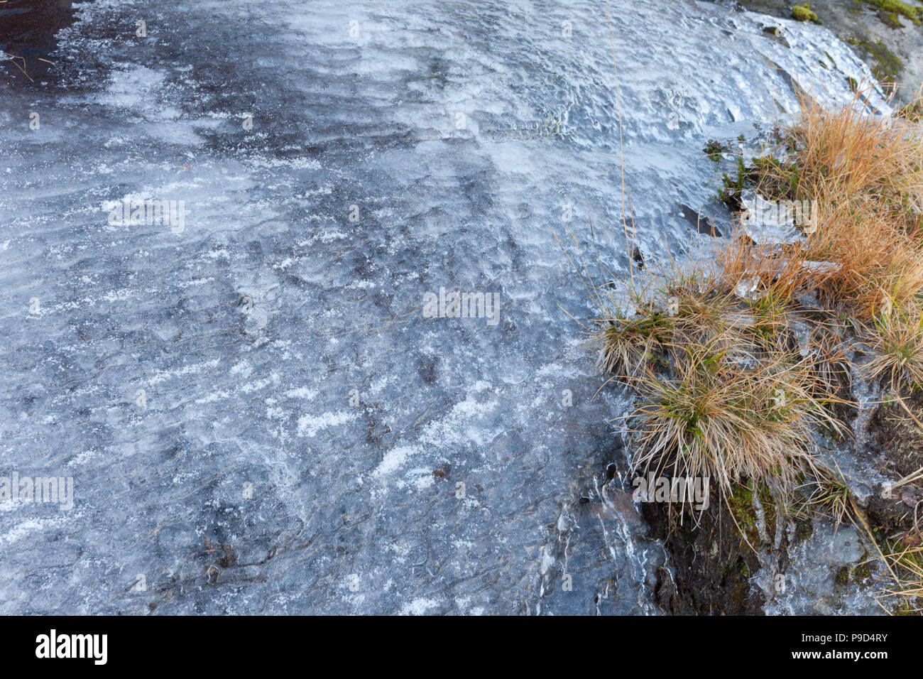 a layer of verglas or ice on rocks coul be very dangerous for climbers ...