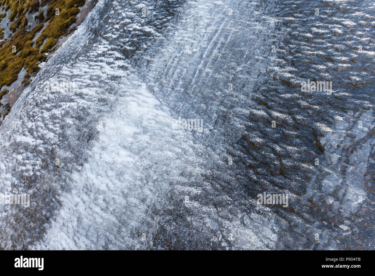a layer of verglas or ice on rocks coul be very dangerous for climbers ...