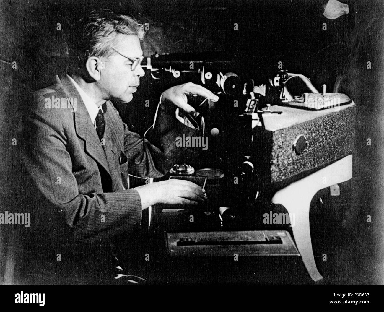 Soviet physicist, the President of the USSR Academy of Sciences Sergey I. Vavilov (1891-1951). Museum: © The Lebedev Physics Institute (FIAN), Moscow. Stock Photo