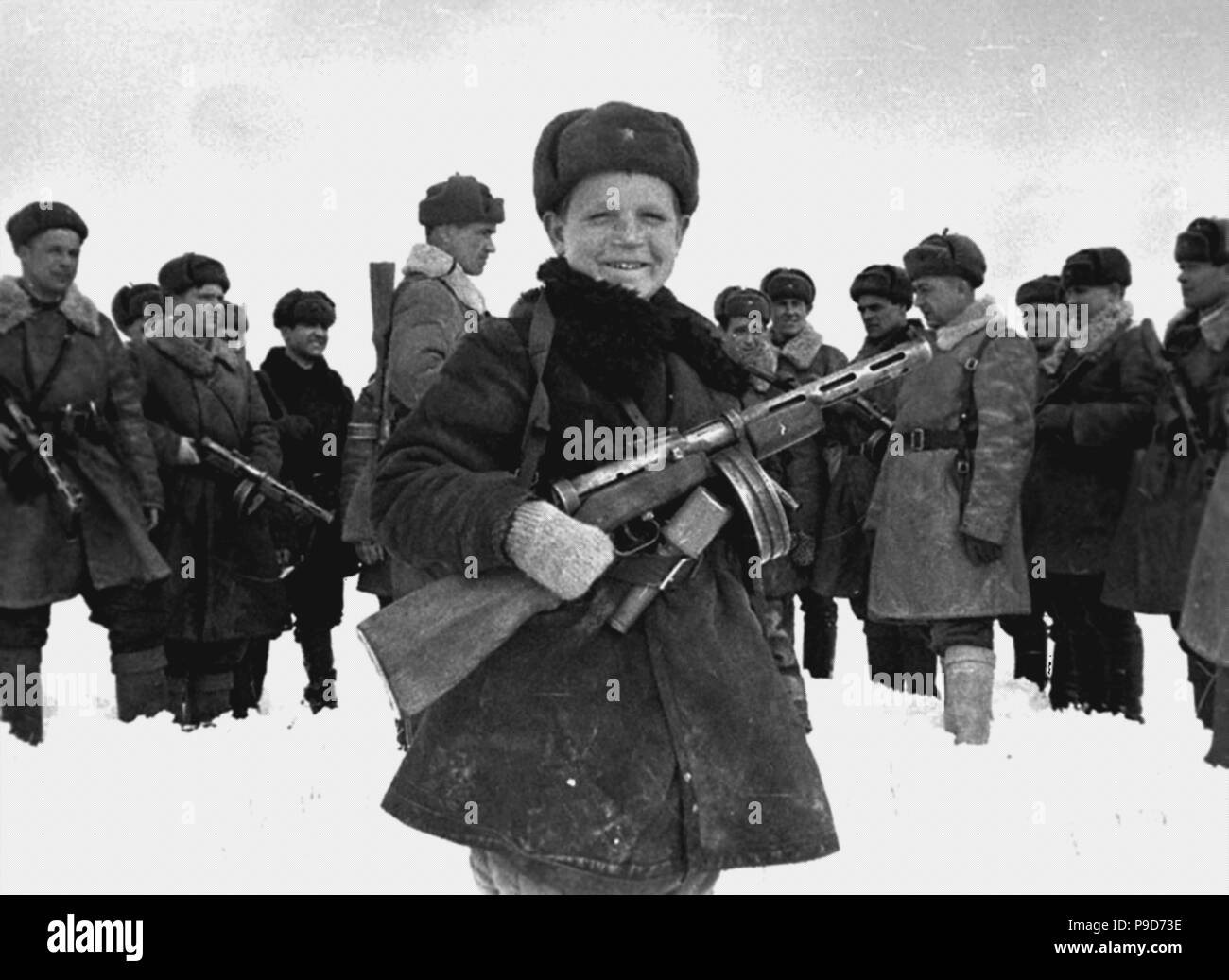 Райком закрыт все ушли на фронт
