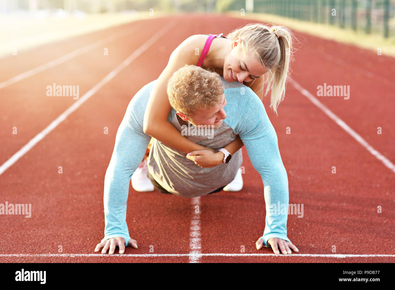 College woman track runner hi-res stock photography and images - Alamy