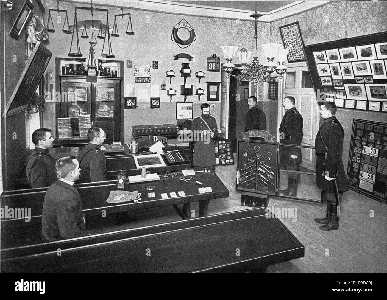 шкафчики в полиции. полицейский участок 19. фс 22 моды полиция. полицейский участок 19. осло здания 19 век.