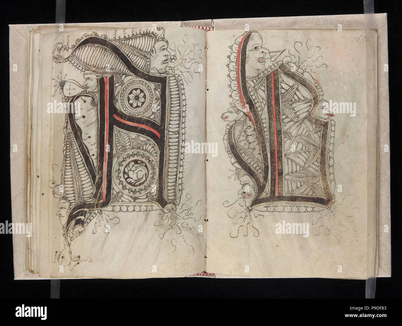 Tudor writing hi-res stock photography and images - Alamy