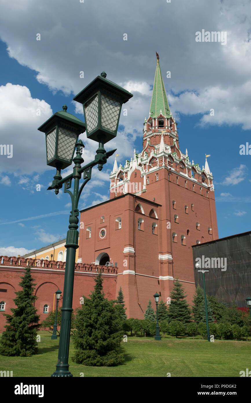 the trinity tower and the main kremlin gate, moscow, russia Stock Photo