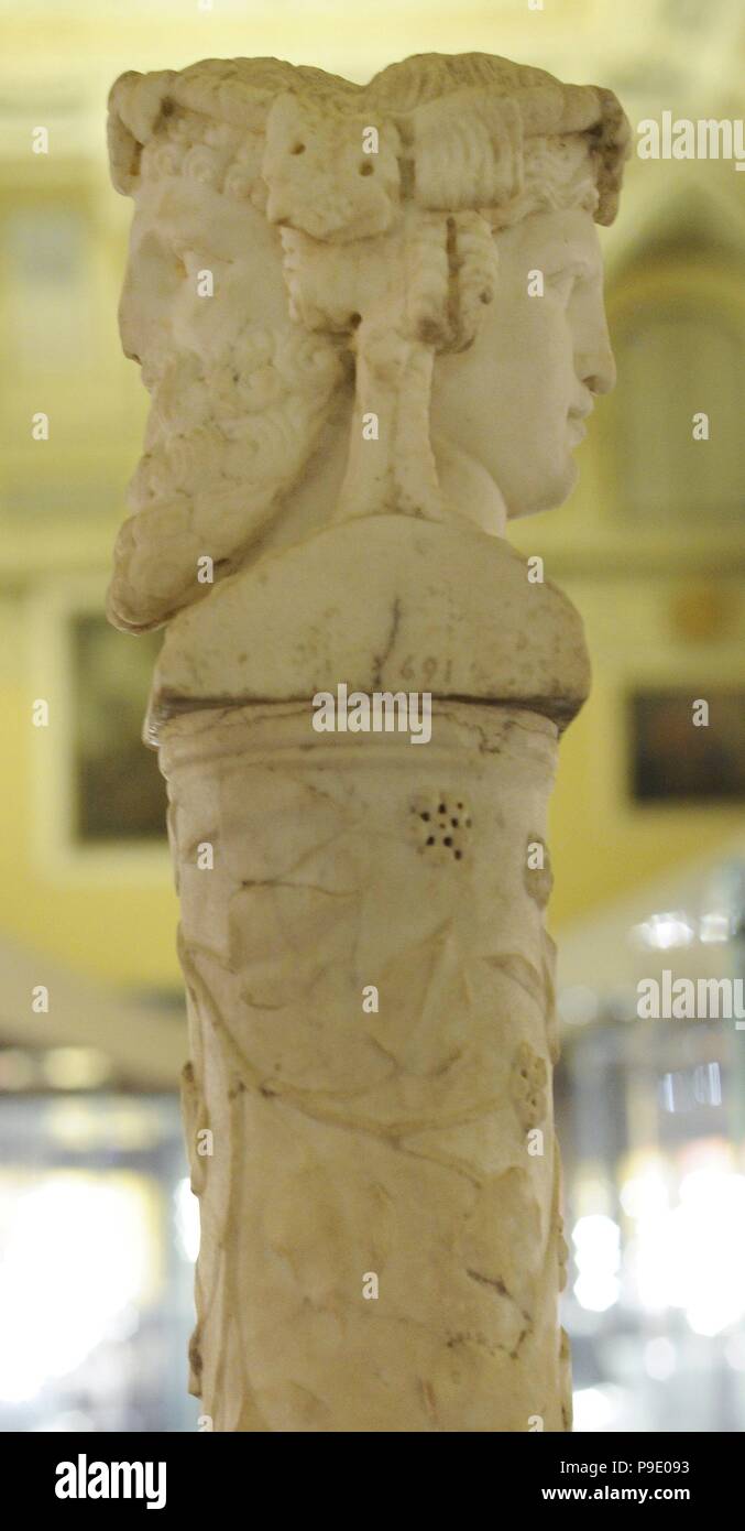 Small column with ivy. Marble. 1st century AD. Detail. From House of the Vettii, Pompeii. Special Superintendence for the archaeological goods of Pompeii, Herculaneum and Stabiae. Stock Photo