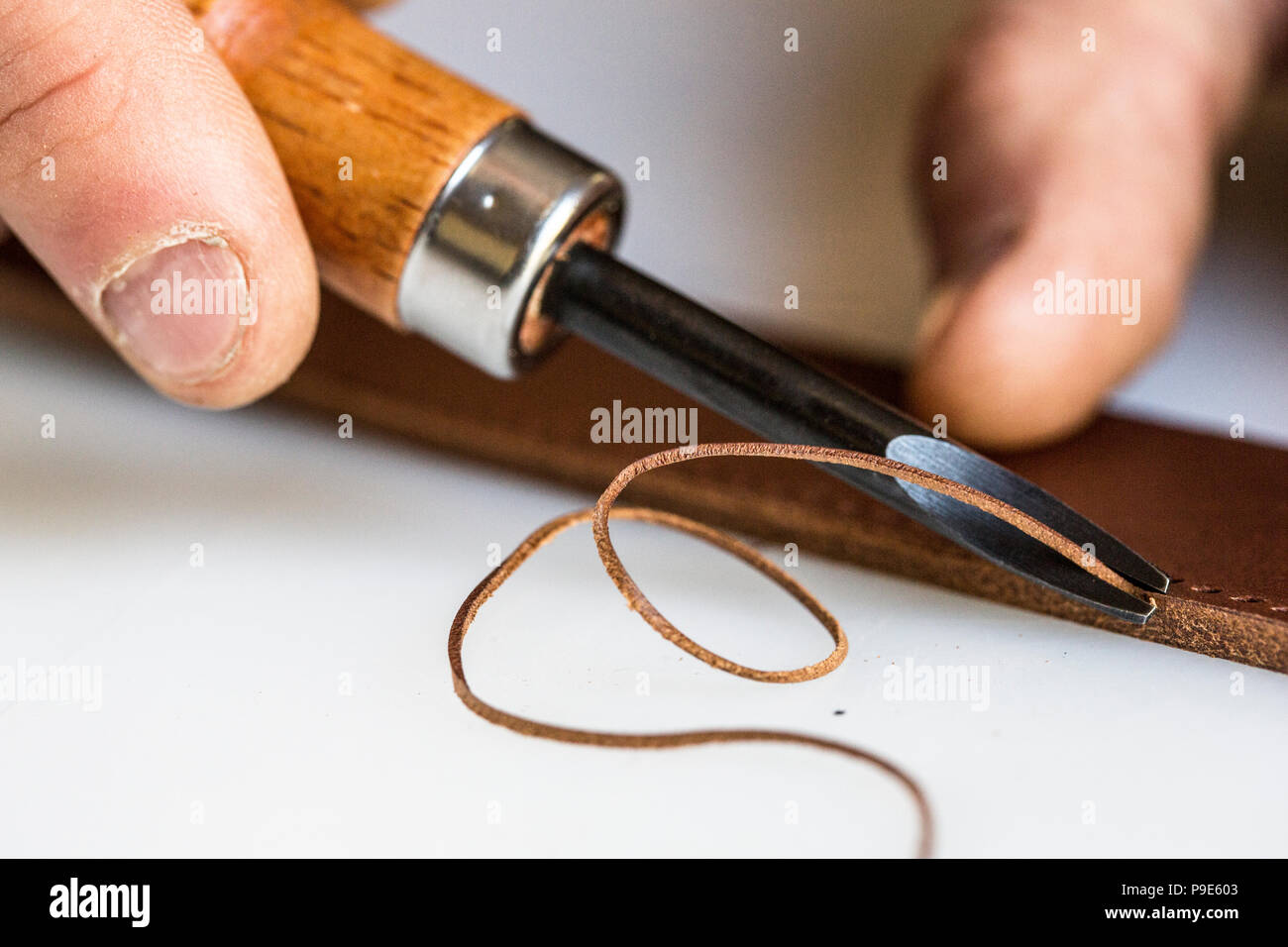 Leather craft swivel knife hi-res stock photography and images - Alamy