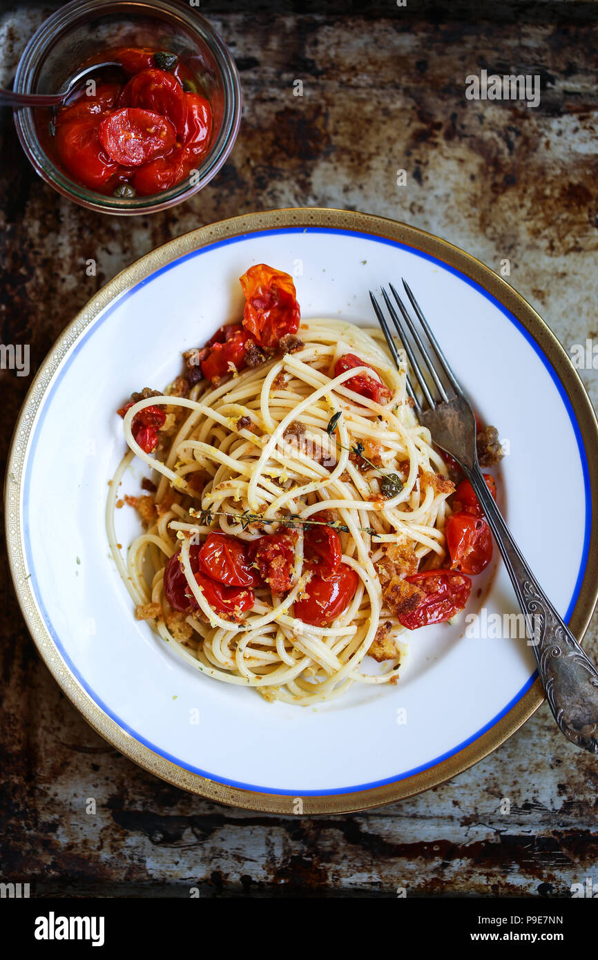Roasted cherry tomatoes spaghetti. For a good health. Mediterranean