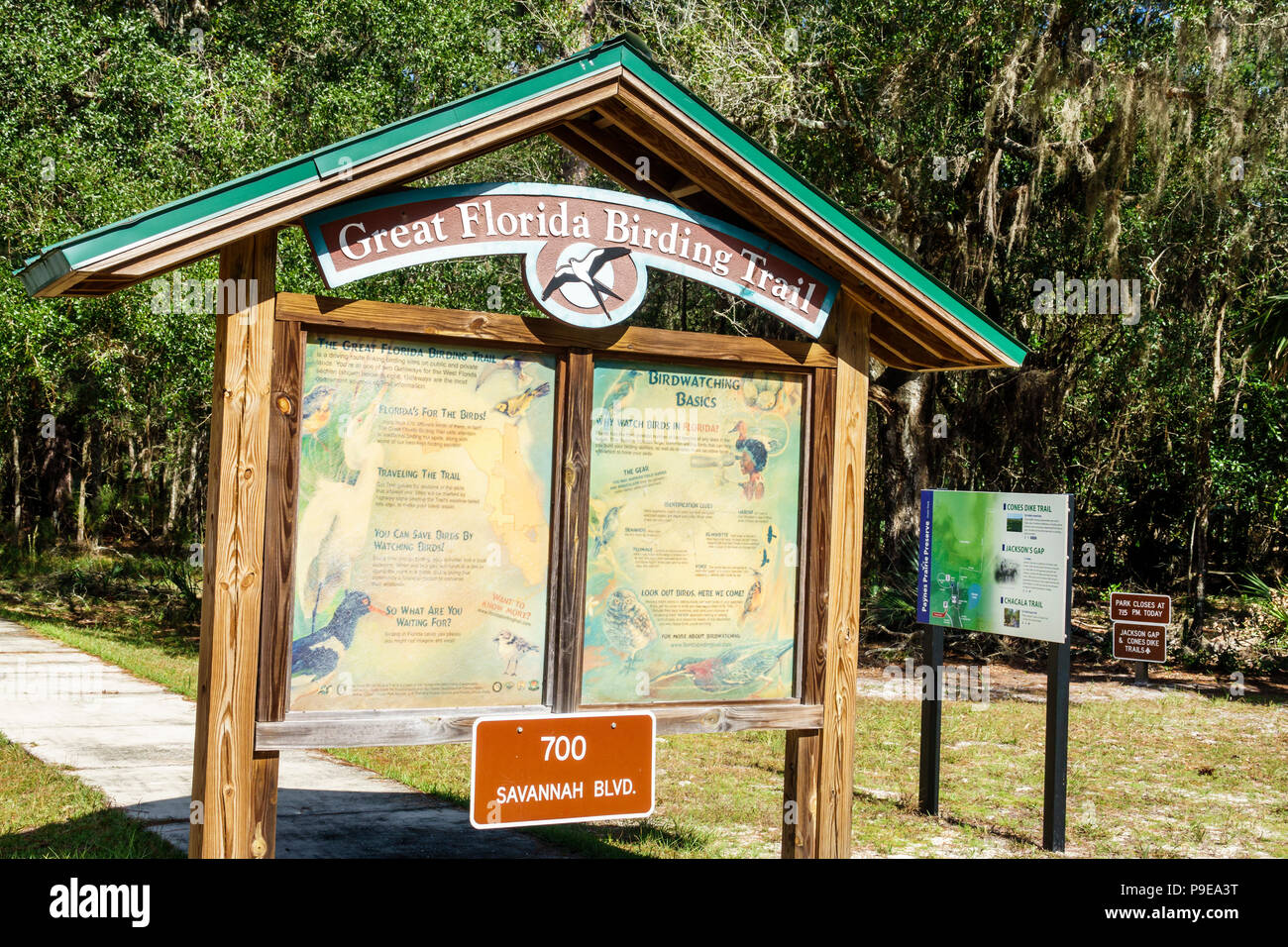 Gainesville Florida,Micanopy,Paynes Prairie Ecopassage Nature Preserve State Park,birding trail kiosk,National Natural Landmark,conservation,interpret Stock Photo