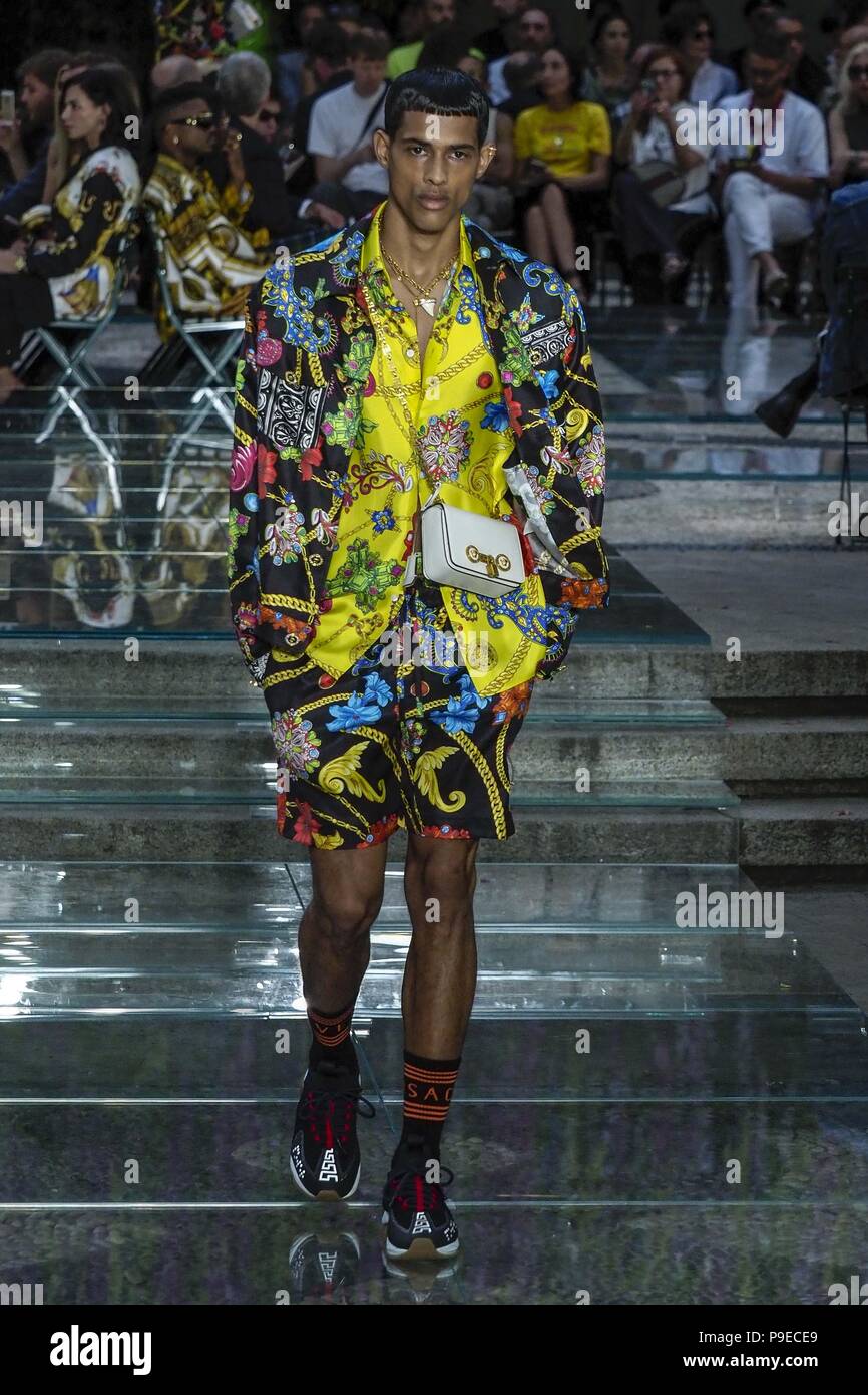 Milan Fashion Week Men's Spring/Summer 2019 - Versace - Catwalk Featuring: Bella  Hadid Where: Milan, Italy When: 16 Jun 2018 Credit: IPA/WENN.com **Only  available for publication in UK, USA, Germany, Austria, Switzerland**