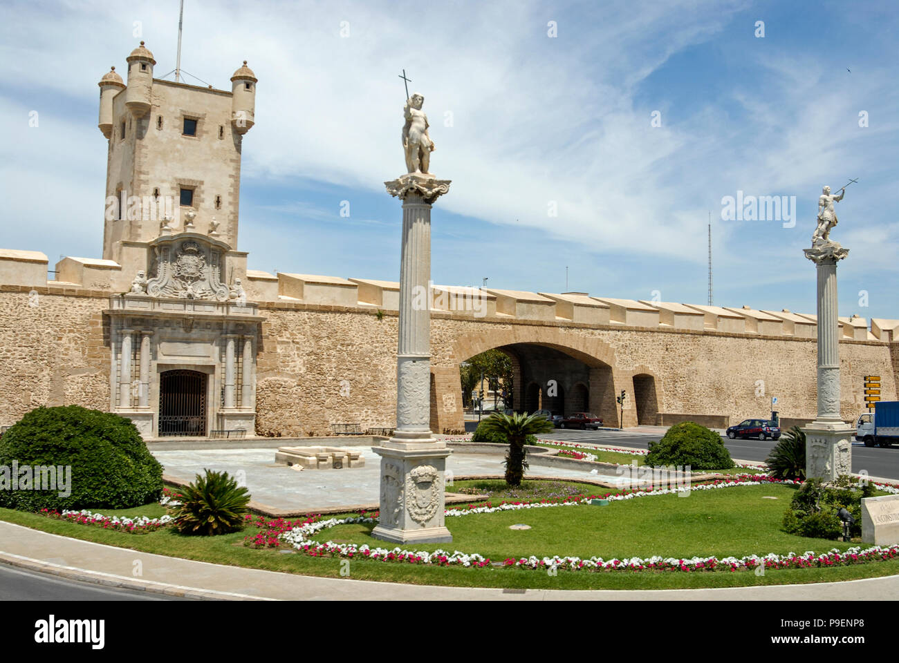 Puerta tierra cadiz hires stock photography and images Alamy