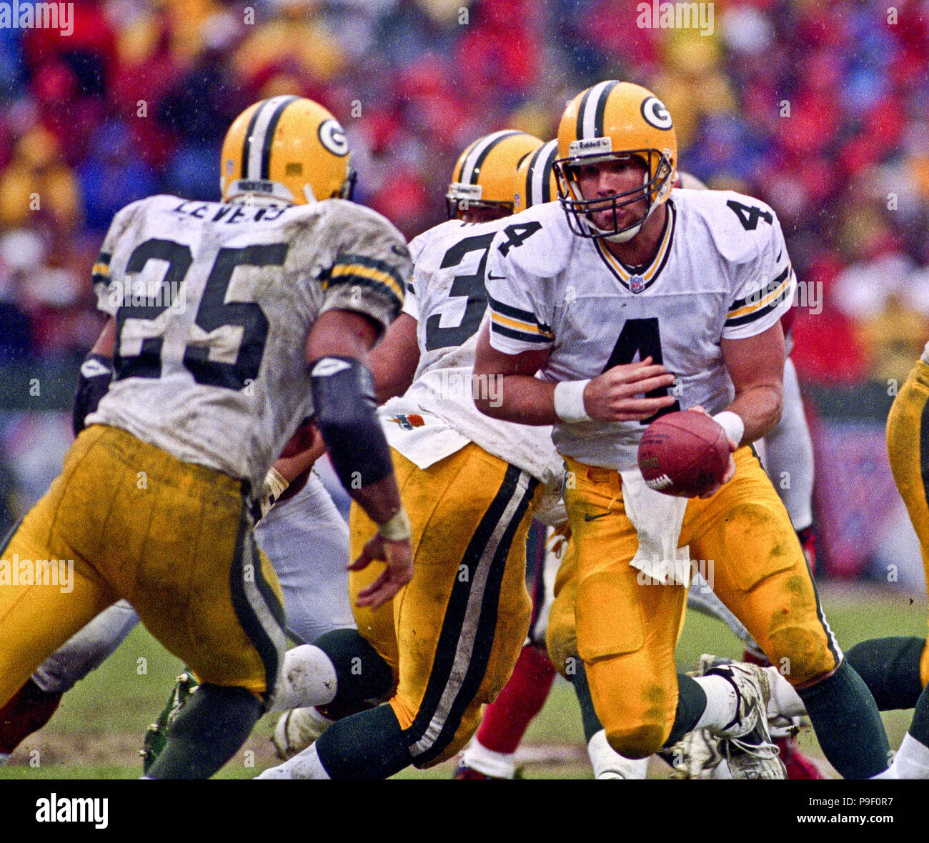 Brett favre green bay packers hi-res stock photography and images - Alamy