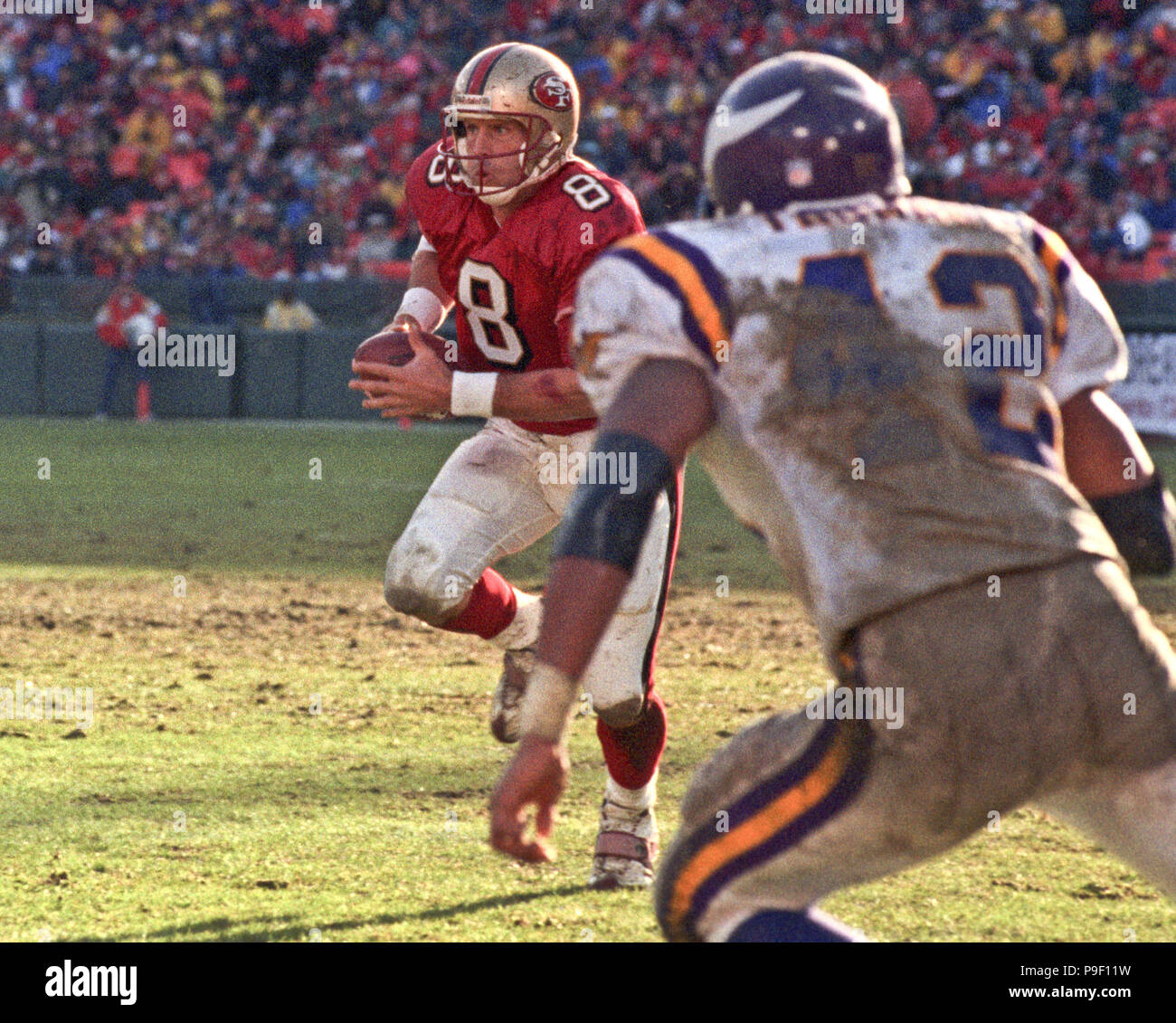 San Francisco, California, USA. 3rd Jan, 1998. San Francisco 49ers vs. Minnesota  Vikings at Candlestick Park Saturday, January 3, 1998. 49ers beat Vikings  38-22. Minnesota Vikings defensive tackle John Randle (93) rushes