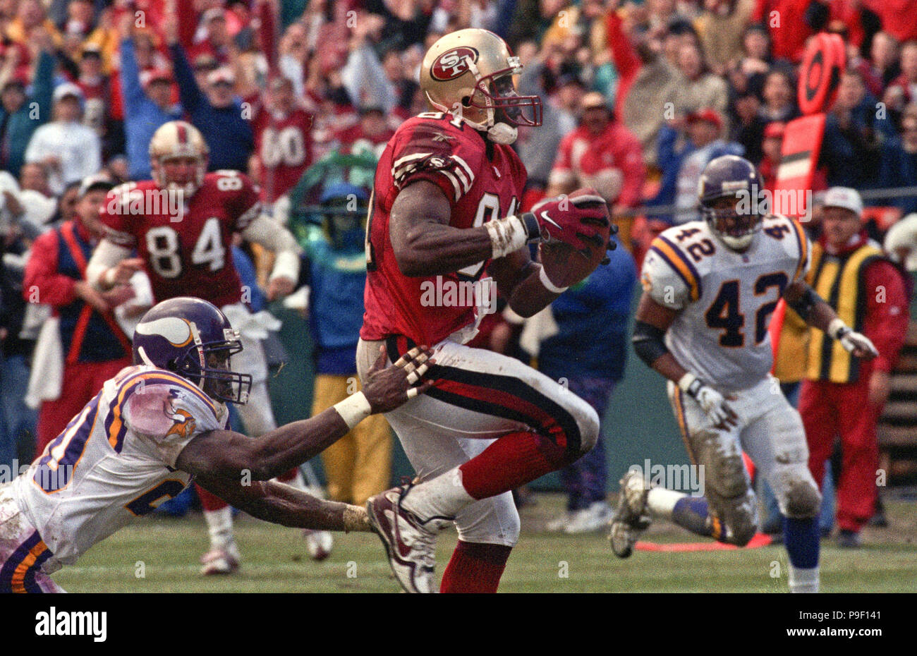 San Francisco, California, USA. 23rd Nov, 1997. San Francisco 49ers vs. San  Diego Charge at Candlestick Park Sunday, November 23, 1997. 49ers beat  Chargers 17-10. San Francisco 49ers wide receiver Terrell Owens (
