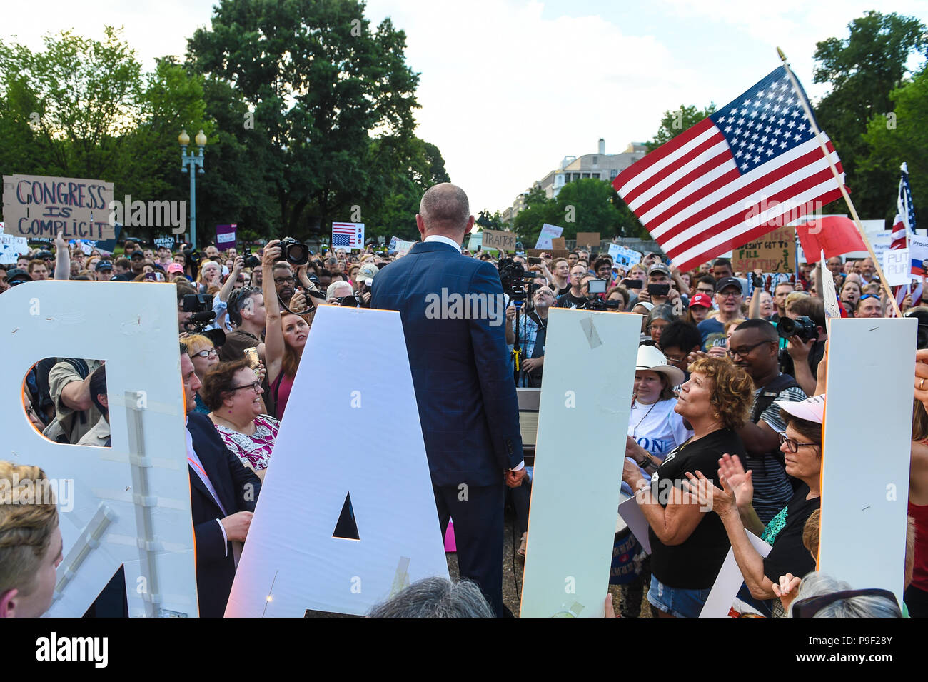 Washington DC, USA. 17th July 2018. Michael Avenatti speaks to the crowd at an event he organized during a protest in front of the White House, just two days after Donald Trump's gaffs in Helsinki, Finland with Vladimir Putin. Credit: Cal Sport Media/Alamy Live News Stock Photo