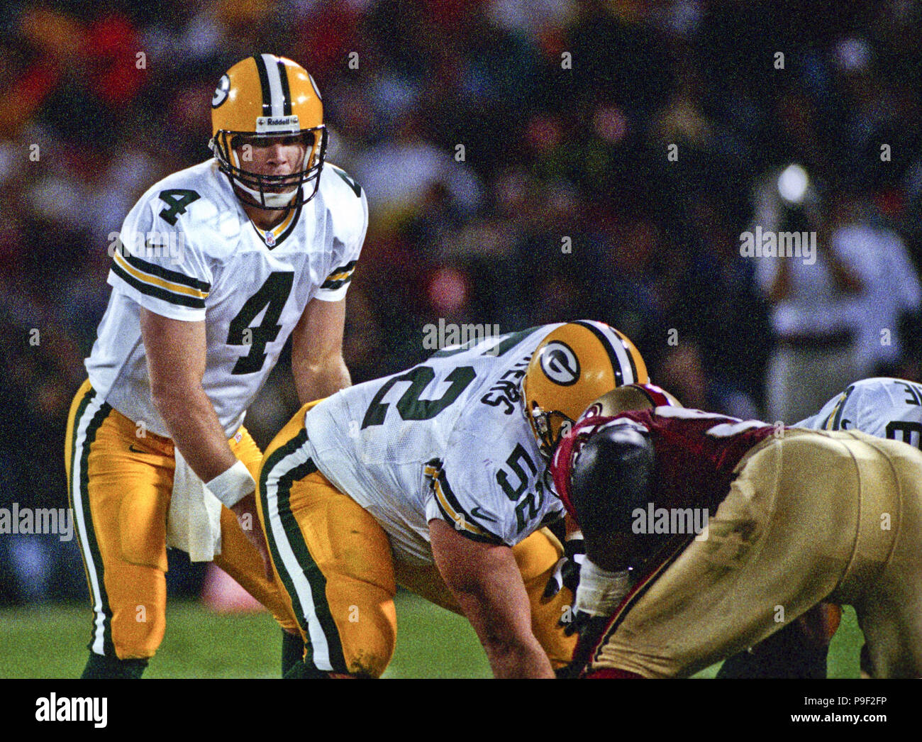 San Francisco, California, USA. 21st Sep, 1997. San Francisco 49ers vs. Atlanta  Falcons at Candlestick Park Sunday, September 21, 1997. 49ers beat Falcons  34-7. San Francisco 49ers running back Garrison Hearst (20)