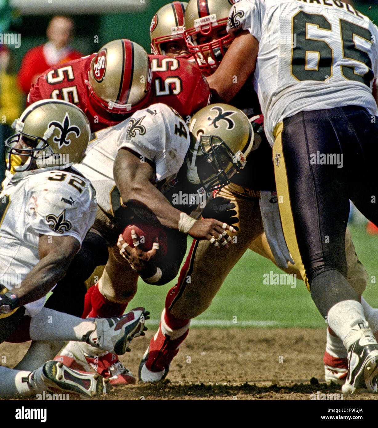 San Francisco, California, USA. 19th Sep, 1999. San Francisco 49ers vs. New  Orleans Saints at Candlestick Park Sunday, September 19, 1999. 49ers beat  Saints 28-21. San Francisco 49ers linebacker Winfred Tubbs (55)