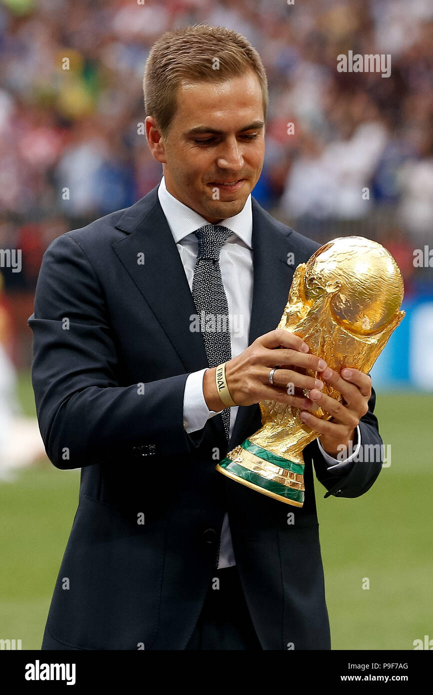 MOSCOU, MO - 15.07.2018: FRANCE VS CROATIA - Former player Philipp Lahm presents the pre-match cup between France and Croatia valid for the final of the 2018 World Cup held at the Luzhniki Stadium in Moscow, Russia. (Photo: Marcelo Machado de Melo/Fotoarena) Stock Photo