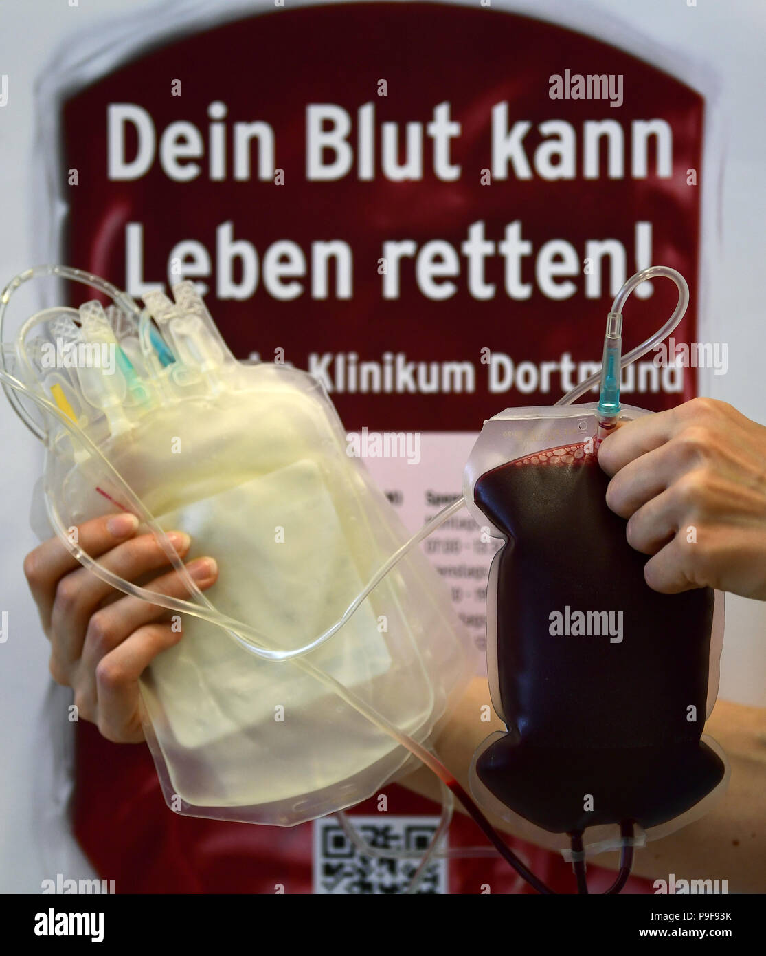 18 July 2018 Dortmund Germany An Employee Of The Blood Bank