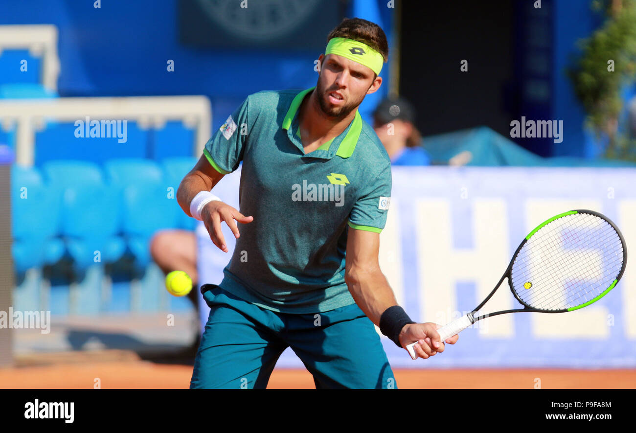 Umag, Croatia. 18th July 2018. CROATIA, Umag: Jiri Vesely eyes the ball during the singles match Vesely v Cecchinato at the ATP 29th Plava laguna Croatia Open Umag tournament at the at the Goran Ivanisevic ATP Stadium, on July 18, 2018 in Umag. Credit: Andrea Spinelli/Alamy Live News Stock Photo