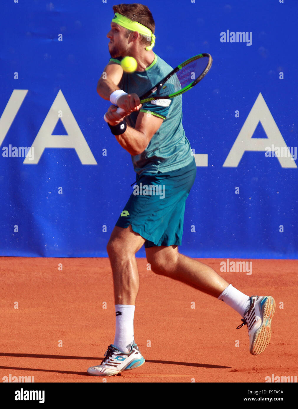 Umag, Croatia. 18th July 2018. CROATIA, Umag: Jiri Vesely hits a return to Marco Cecchinato of Italy during the singles match Vesely v Cecchinato at the ATP 29th Plava laguna Croatia Open Umag tournament at the at the Goran Ivanisevic ATP Stadium, on July 18, 2018 in Umag. Credit: Andrea Spinelli/Alamy Live News Stock Photo