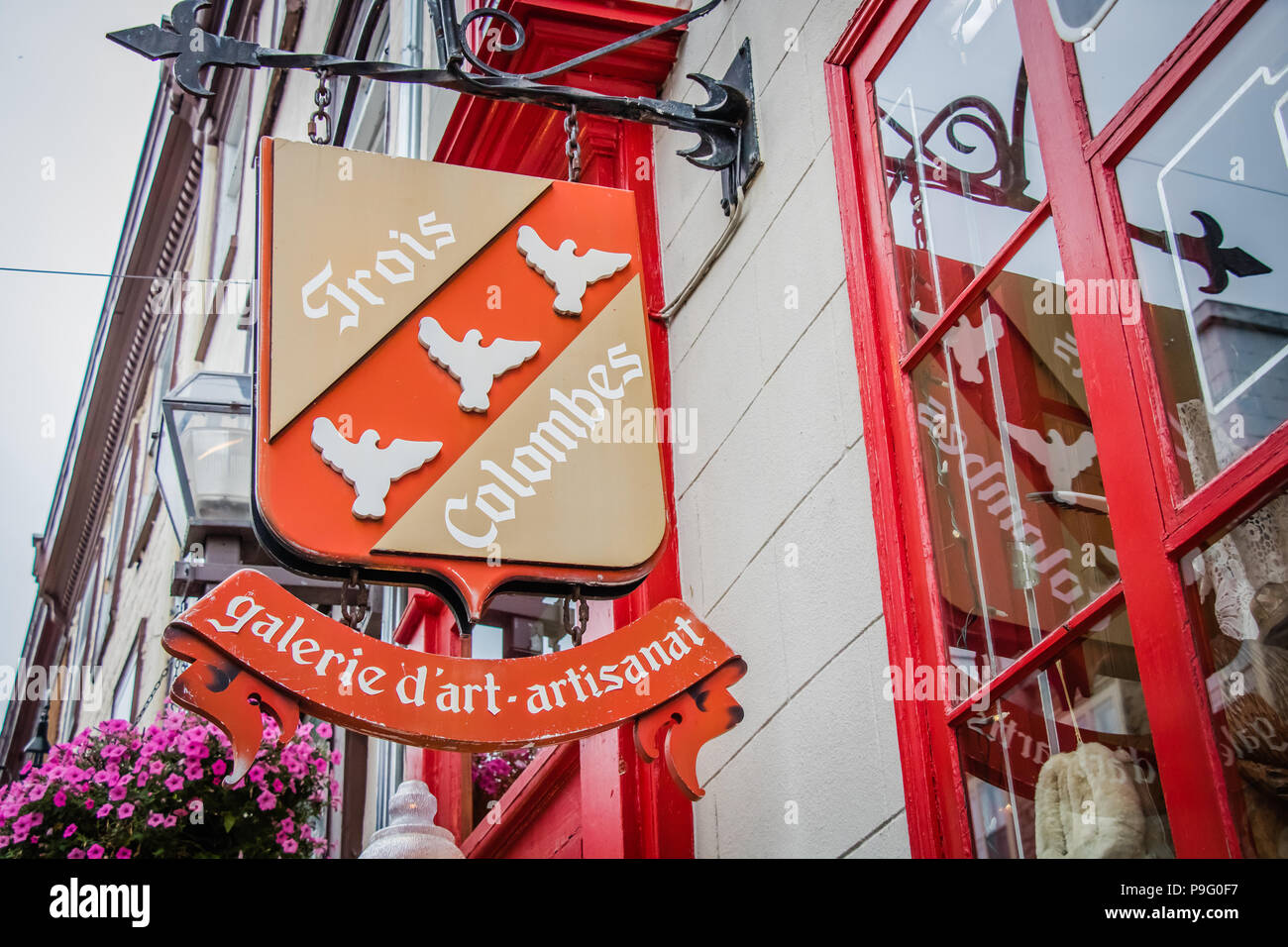 quebec city bars Stock Photo - Alamy