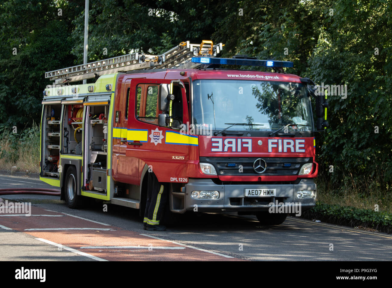 London Fire Brigade deploy 40 Fire Engines to tackle a large fire on
