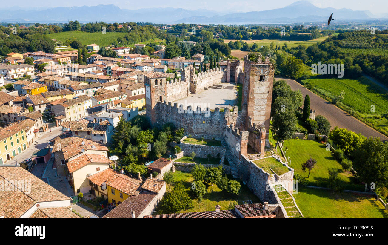 Castle of Ponti sul Mincio or Castello di Ponti sul Mincio, Mantua Province, in the Lombardy Region of Italy Stock Photo