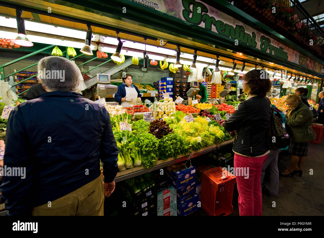 Fruits and vegetable market Stock Photo Alamy