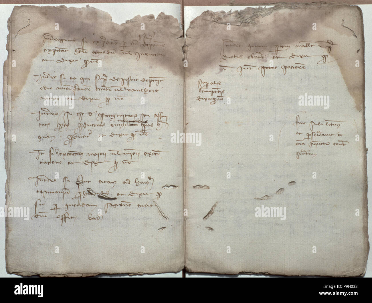 Document of acceptance of bills of exchange among merchants from Barcelona and Florence (1411). Stock Photo